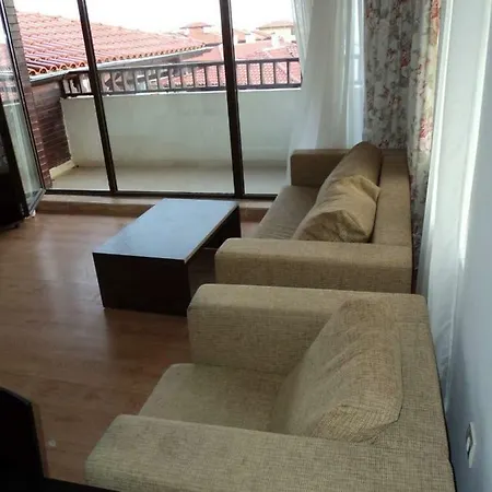 Etara 2, Sea View, Top Floor Apartament *
